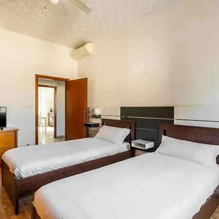 Appartement Vestiari Ii With Terrace By Wonderful Italy *